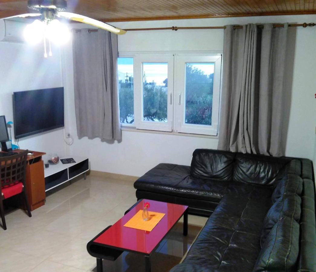 Manora Sucuraj 2 Bedroom Apartment Eksteriør billede