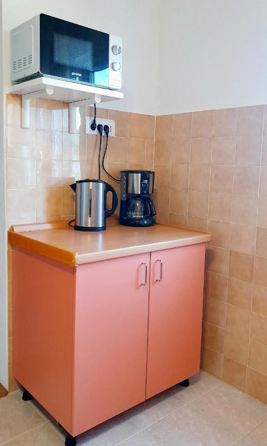 Manora Sucuraj 2 Bedroom Apartment Eksteriør billede
