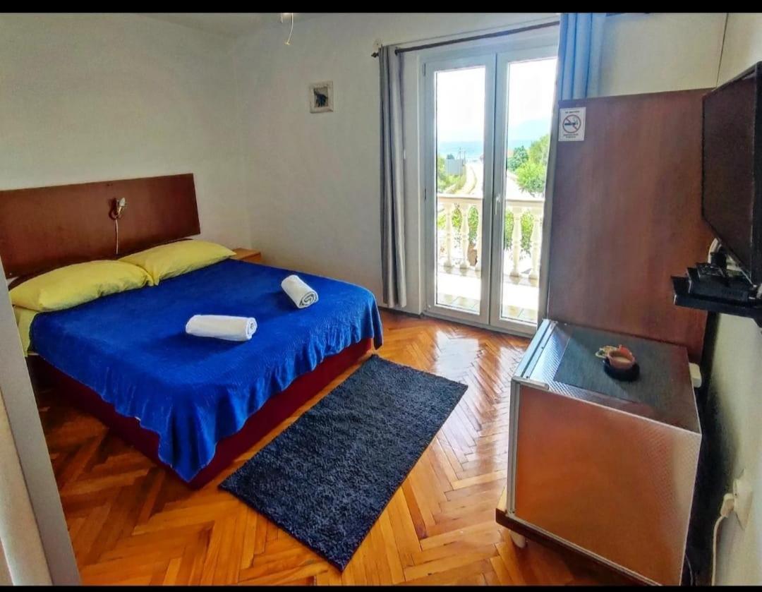 Manora Sucuraj 2 Bedroom Apartment Eksteriør billede